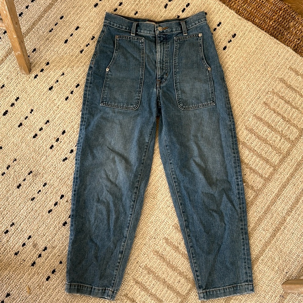 Madewell Balloon Jeans in Greene Wash: Workwear Edition